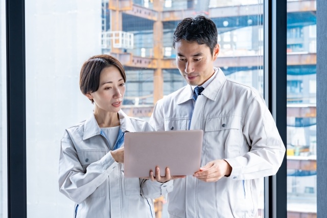 優先度の高いITツール選定と段階的な導入計画で現場の混乱を防ぐ