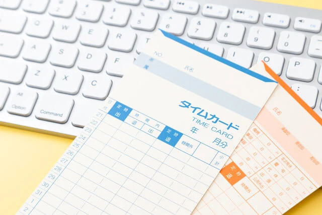 クラウド型勤怠管理による労働時間のリアル把握